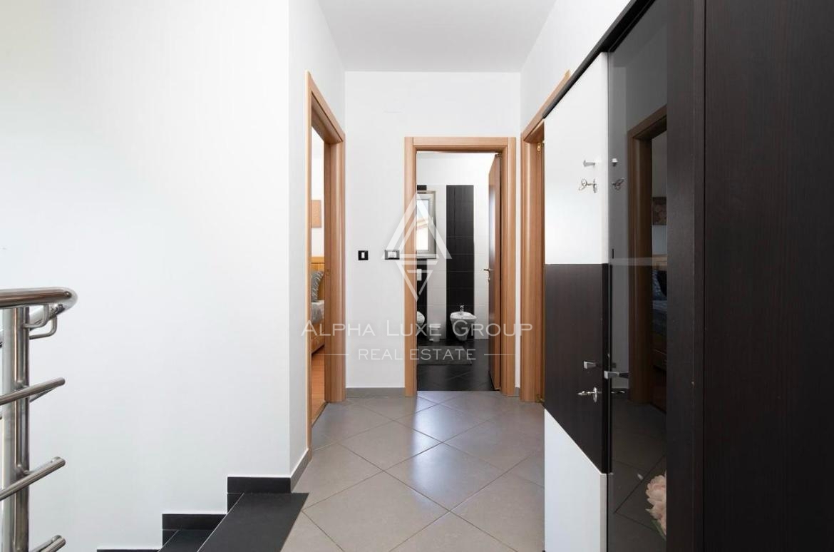 Marčana, Istria: Villa arredata con piscina e garage