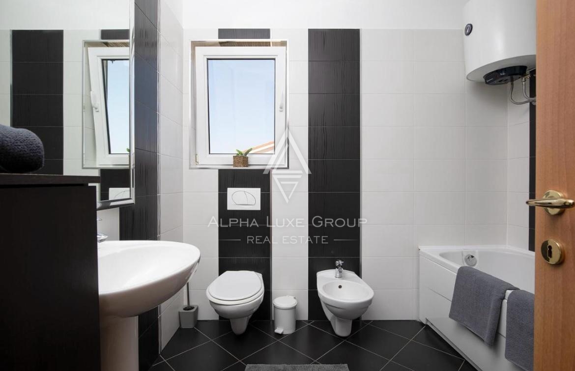 Marčana, Istria: Villa arredata con piscina e garage