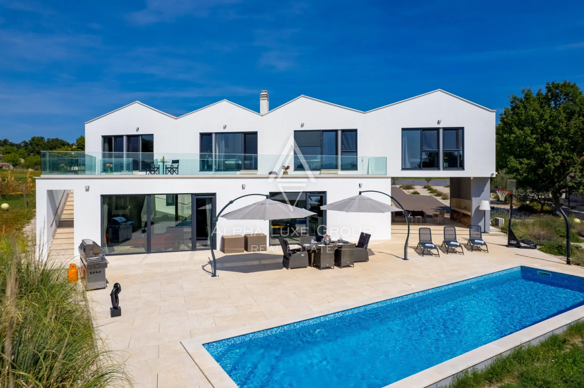 Istria, Višnjan: Villa di lusso con piscina