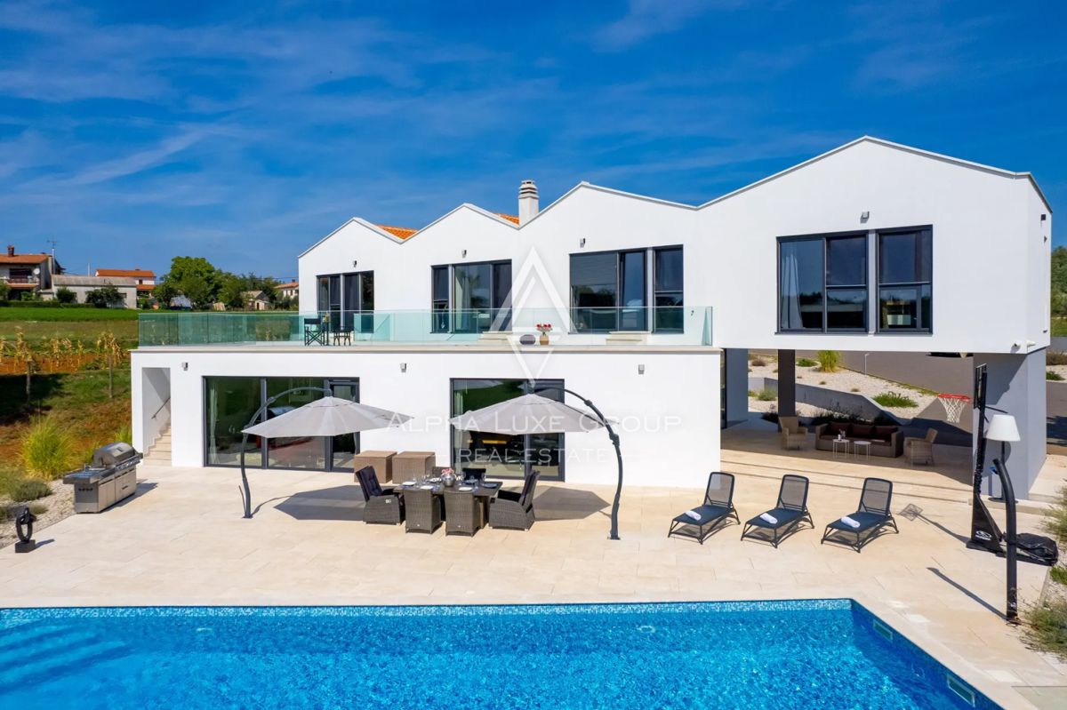 Istria, Višnjan: Villa di lusso con piscina