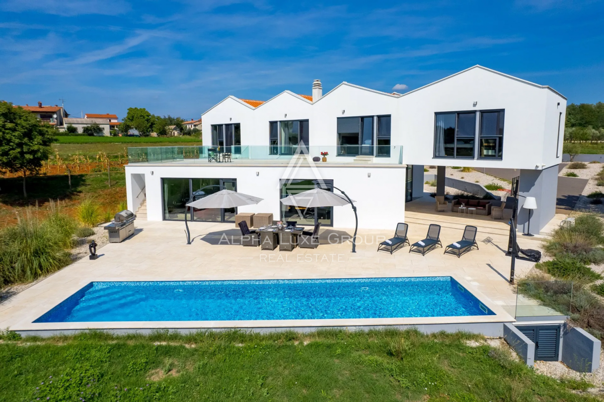 Istria, Višnjan: Villa di lusso con piscina