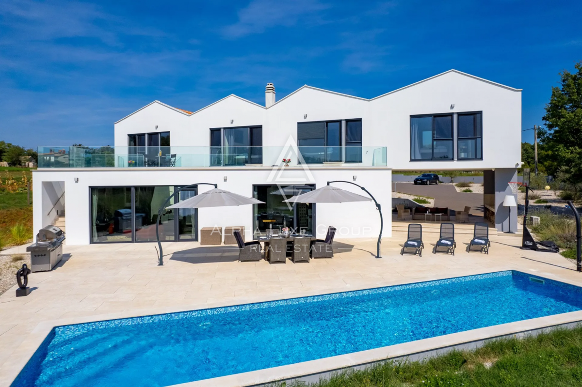 Istria, Višnjan: Villa di lusso con piscina