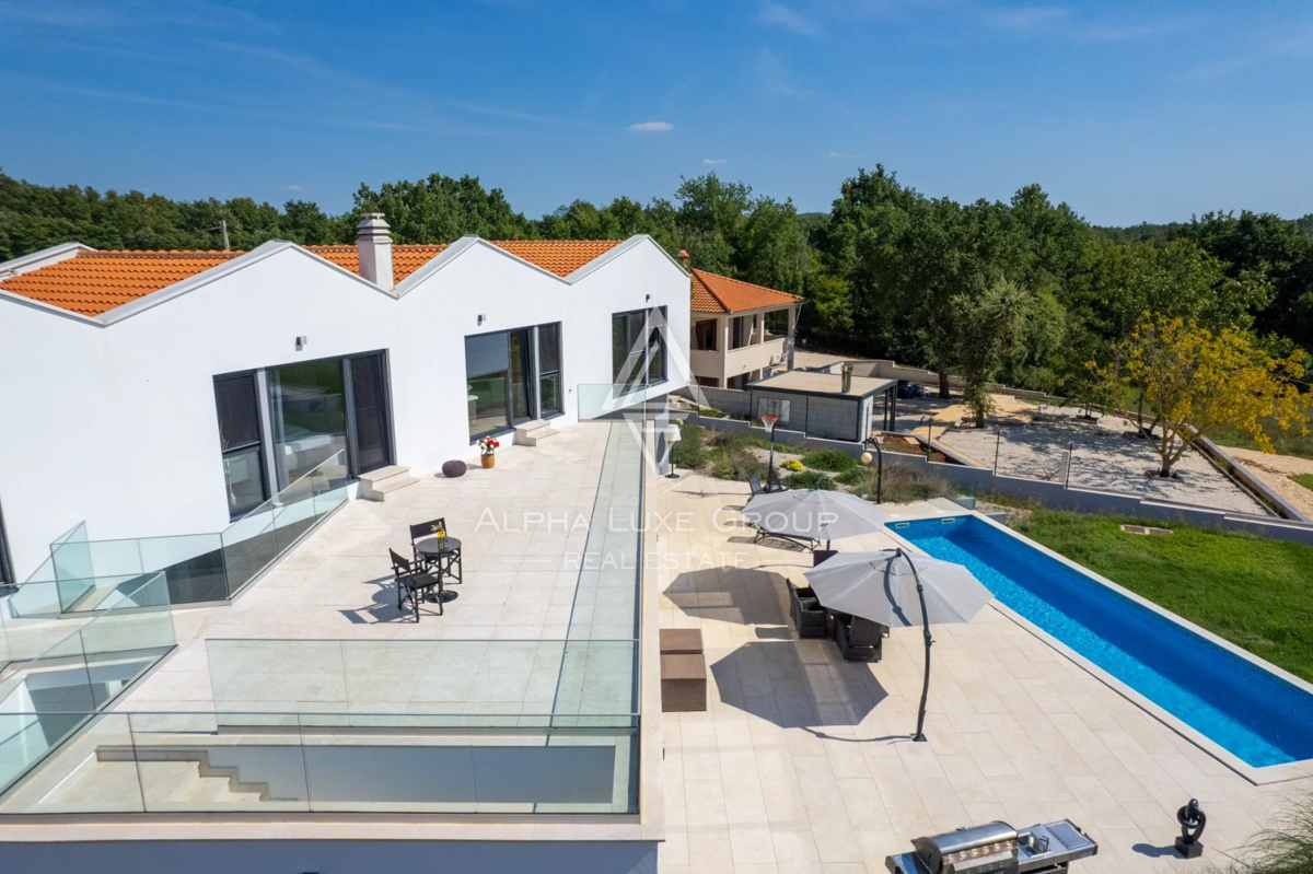 Istria, Višnjan: Villa di lusso con piscina