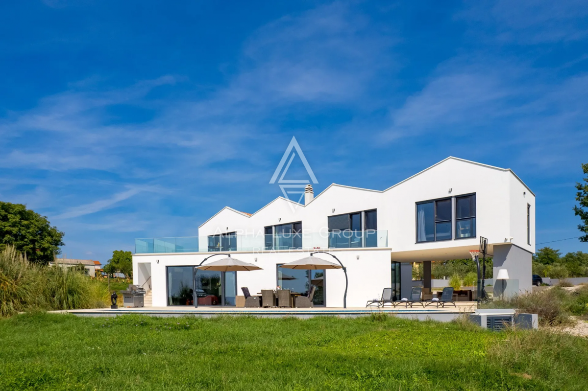 Istria, Višnjan: Villa di lusso con piscina