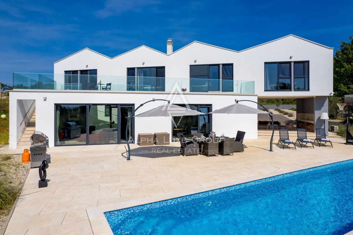 Istria, Višnjan: Villa di lusso con piscina