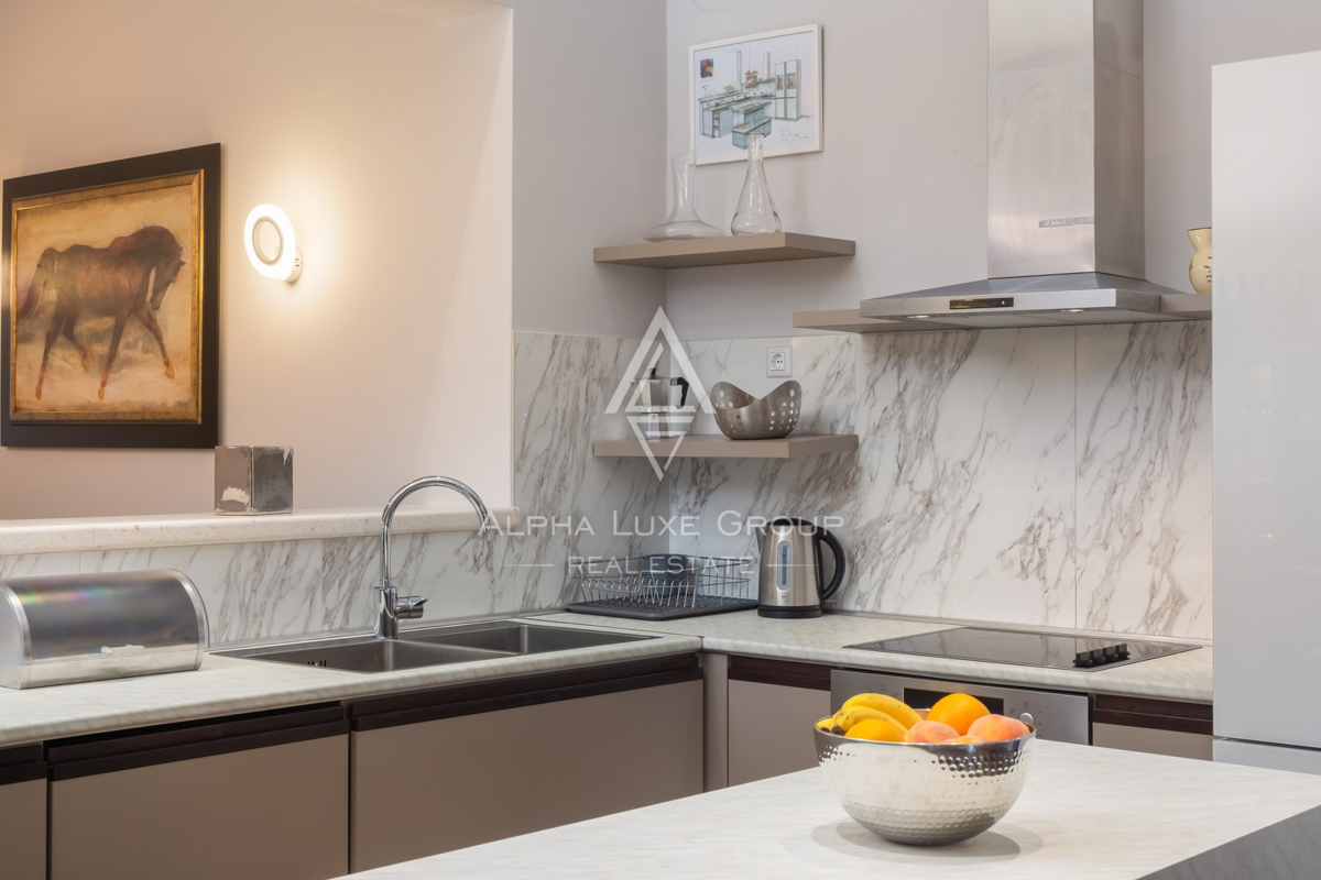 Istria, Svetvinčenat: Villa ampia con piscina e vista