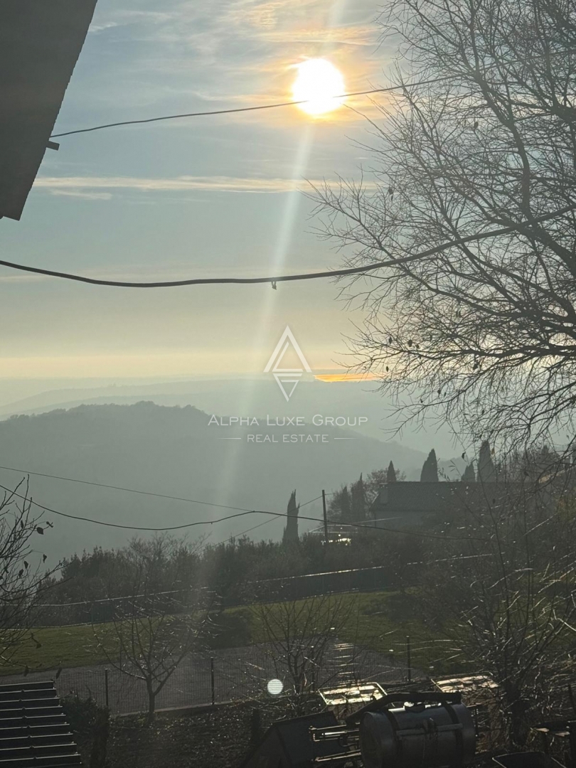 Istria, Krasica: Casa in pietra con vista mare