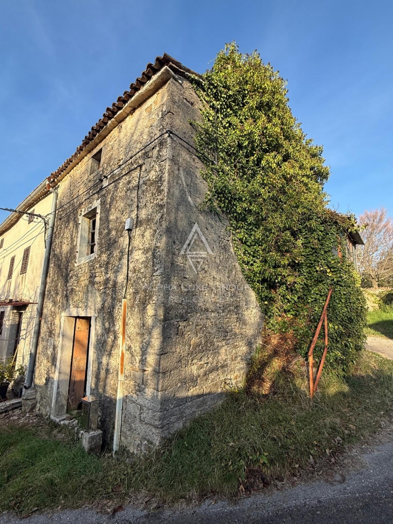 Istria, Krasica: Casa in pietra con vista mare