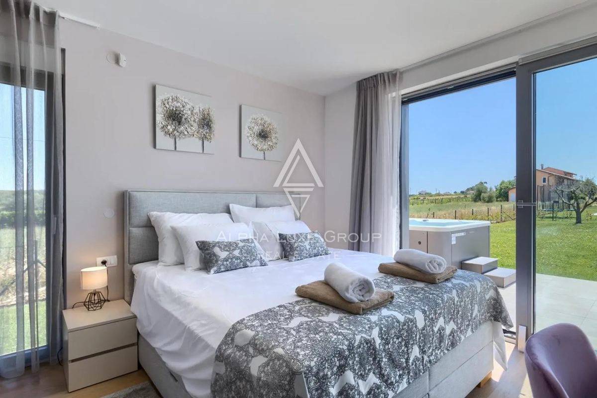 Istria, Brtonigla: Villa di lusso con vista mare