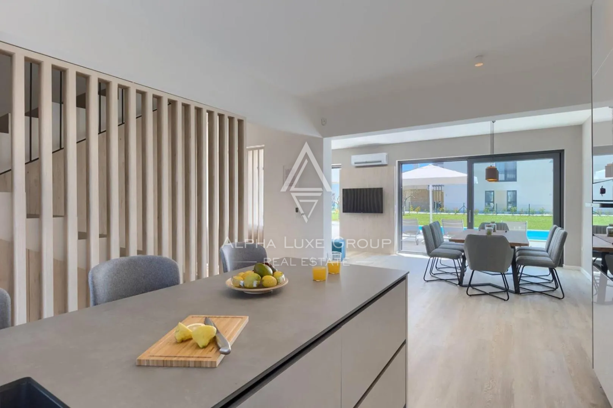 Istria, Brtonigla: Villa di lusso con vista mare