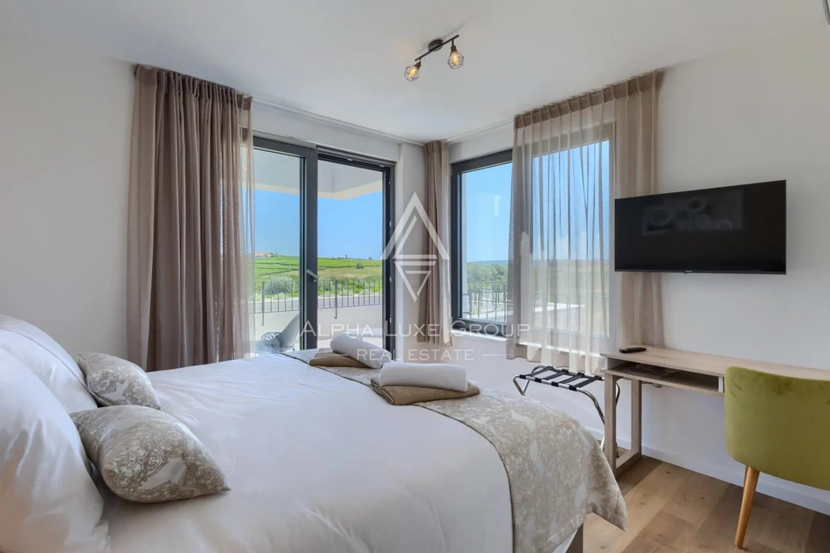 Istria, Brtonigla: Villa di lusso con vista mare