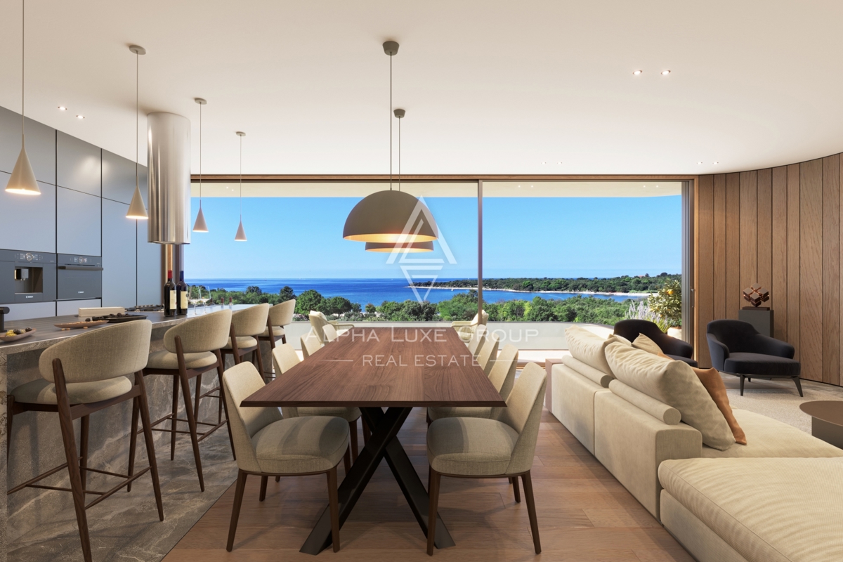 Istria, Poreč – Attico con terrazza sul tetto