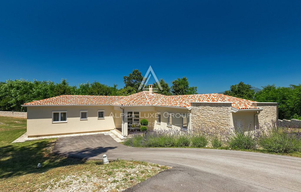 Istria, Kršan: Casa moderna con piscina e privacy