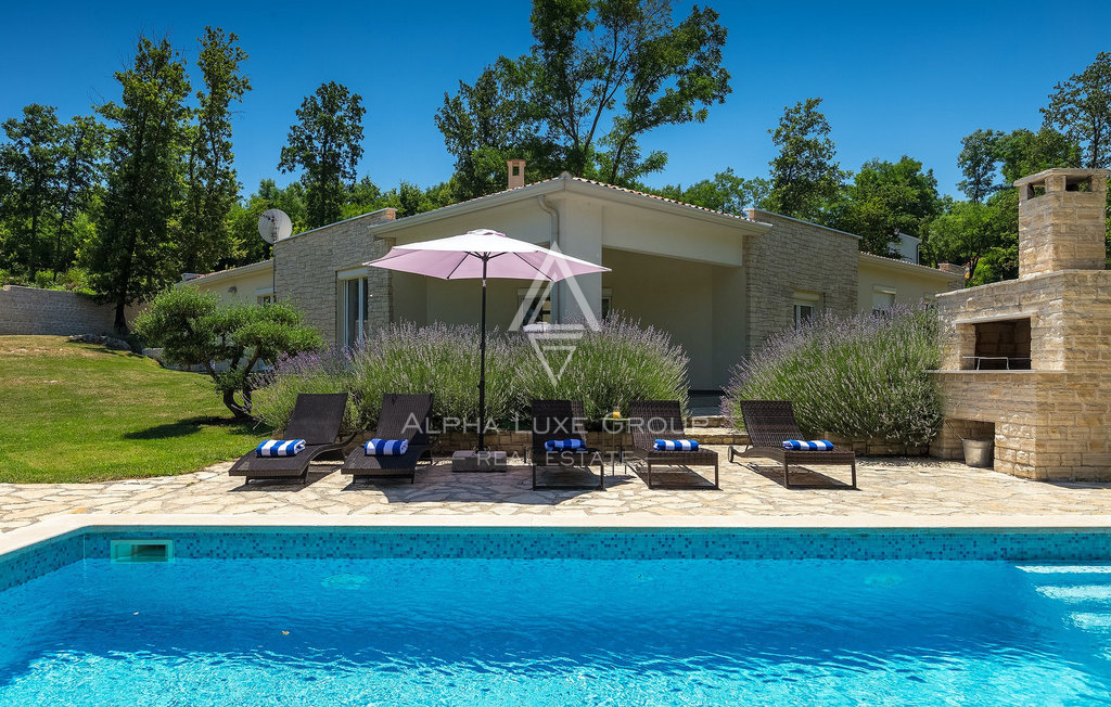 Istria, Kršan: Casa moderna con piscina e privacy