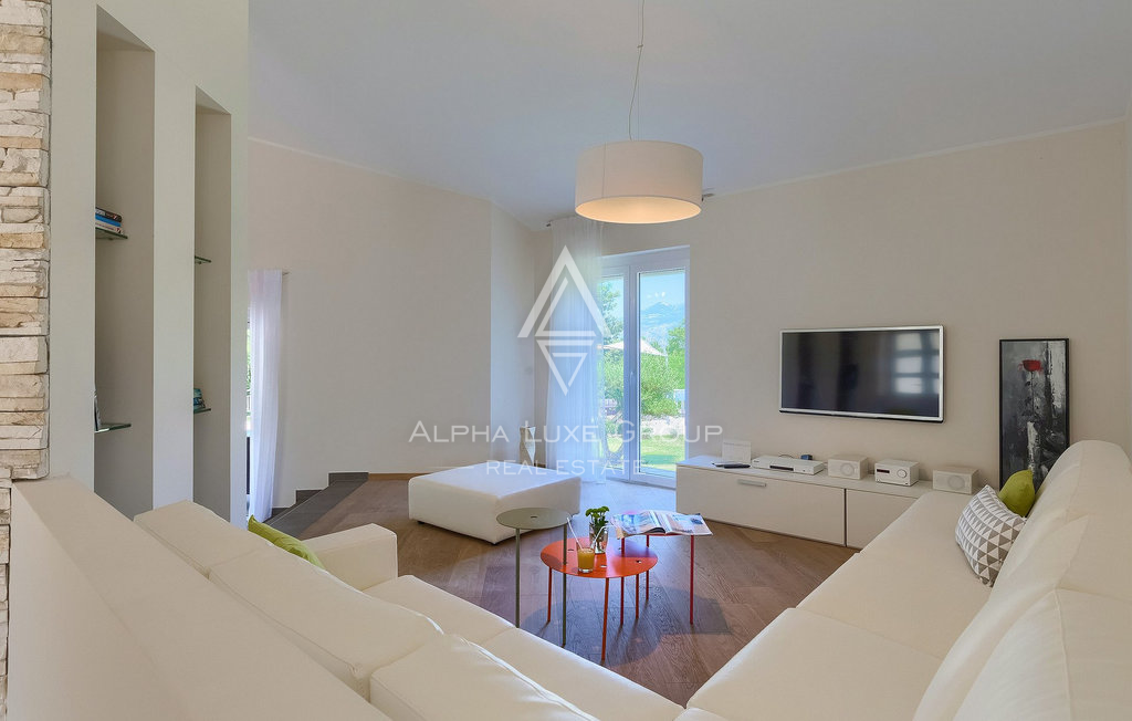 Istria, Kršan: Casa moderna con piscina e privacy