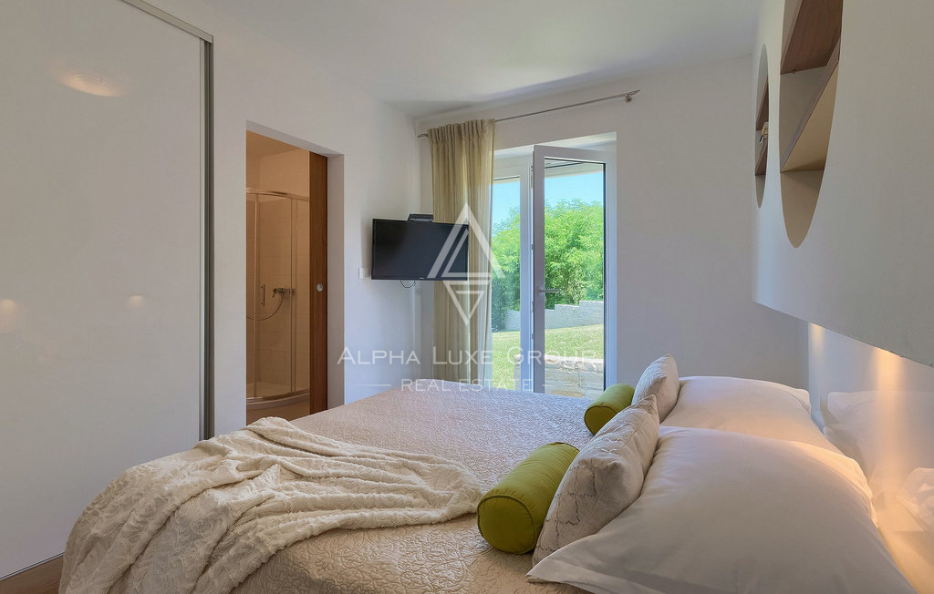 Istria, Kršan: Casa moderna con piscina e privacy