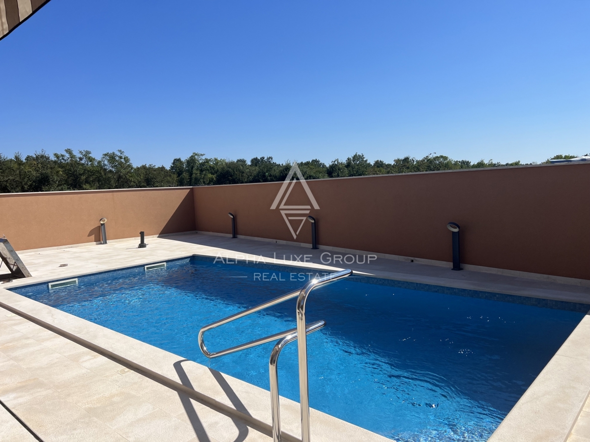 Istria, Juršići – Casa arredata con giardino e vista | Opportunità esclusiva