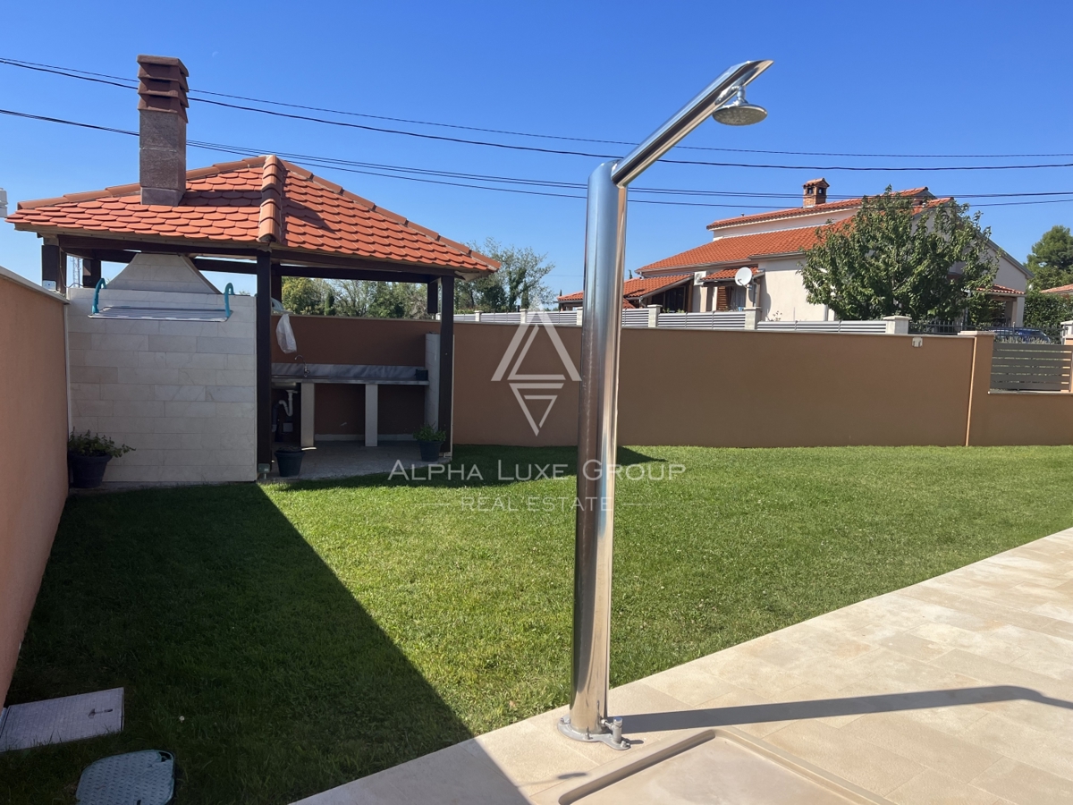 Istria, Juršići – Casa arredata con giardino e vista | Opportunità esclusiva