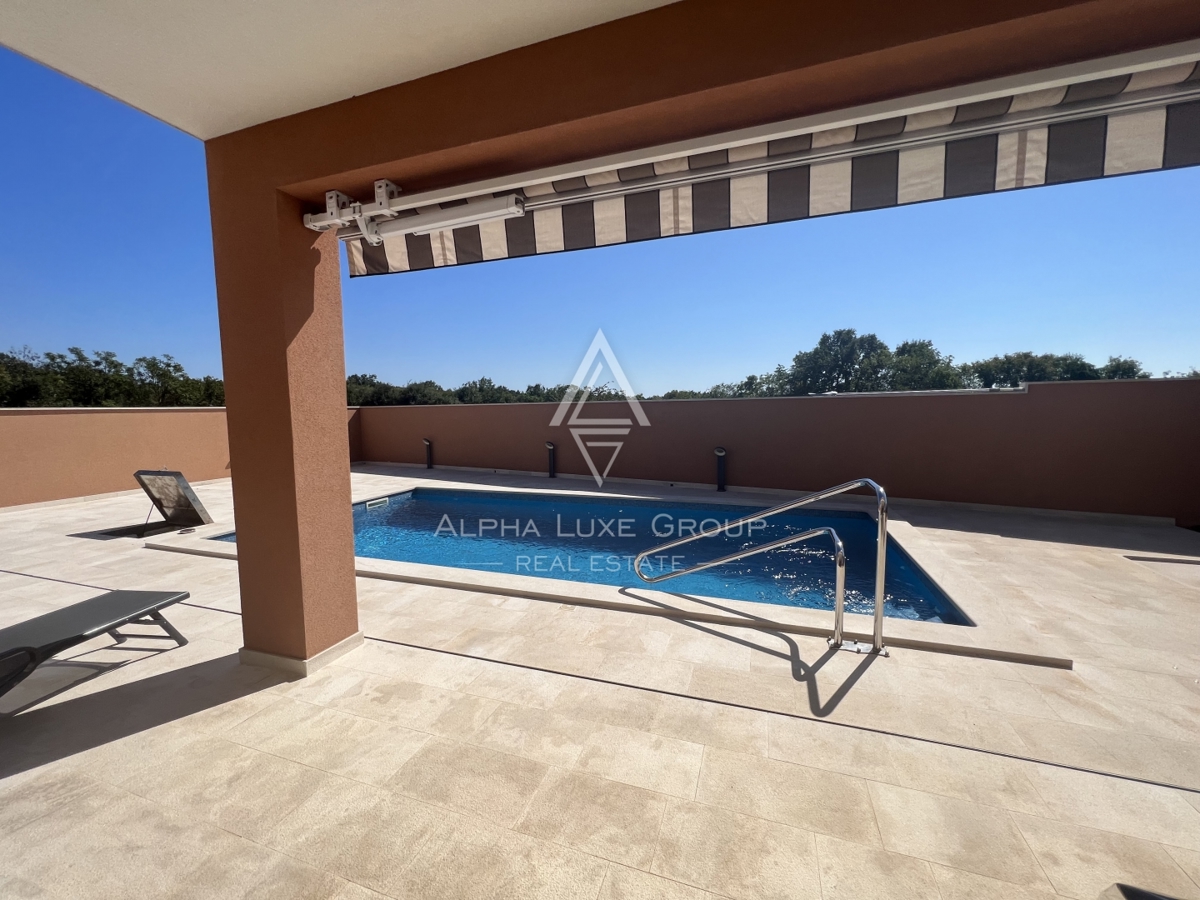 Istria, Juršići – Casa arredata con giardino e vista | Opportunità esclusiva