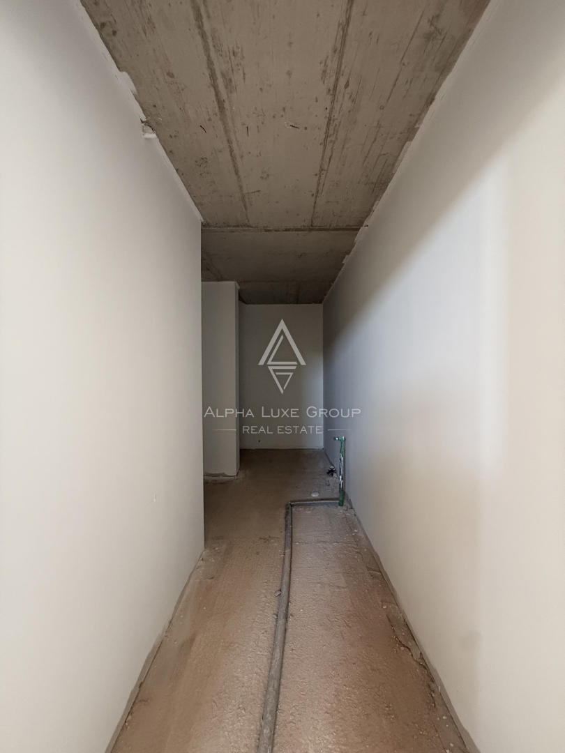 Istria, Parenzo: Opportunità investimento edificio commerciale