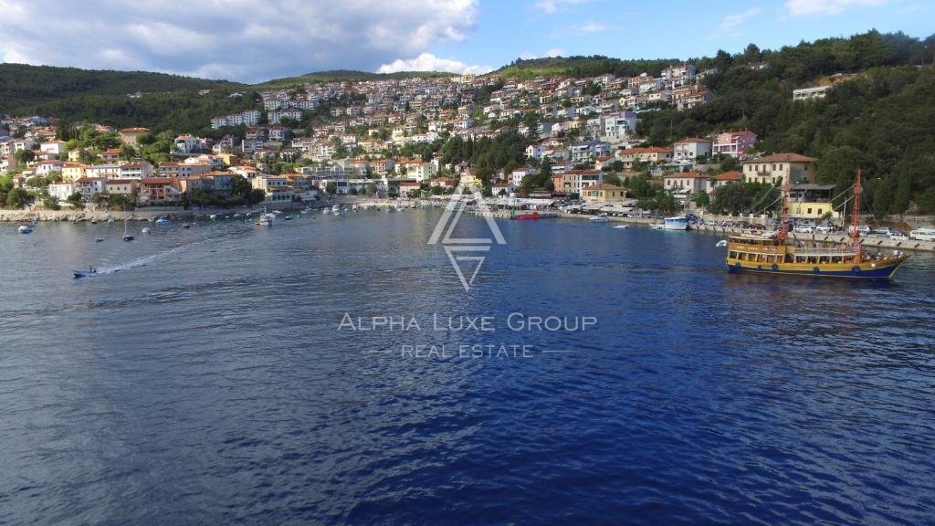 Labin, Istria: Villa privata con strutture benessere in vendita