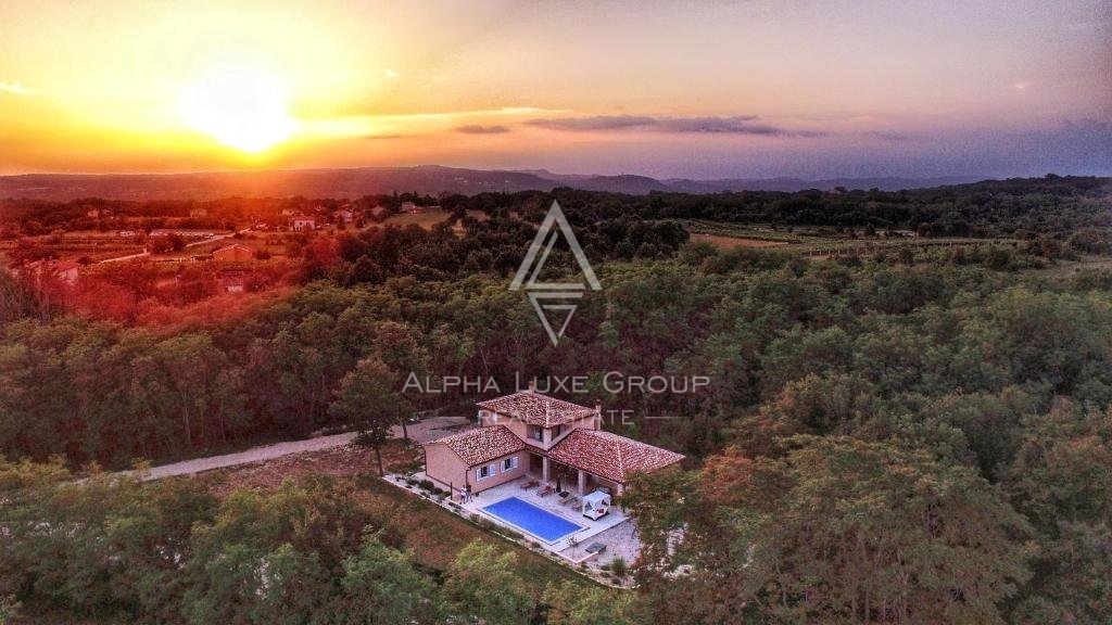 Labin, Istria: Villa privata con strutture benessere in vendita