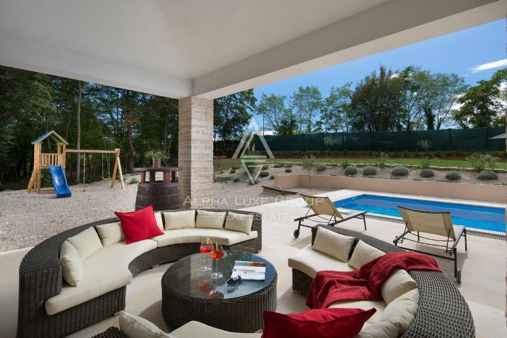 Labin, Istria: Villa privata con strutture benessere in vendita