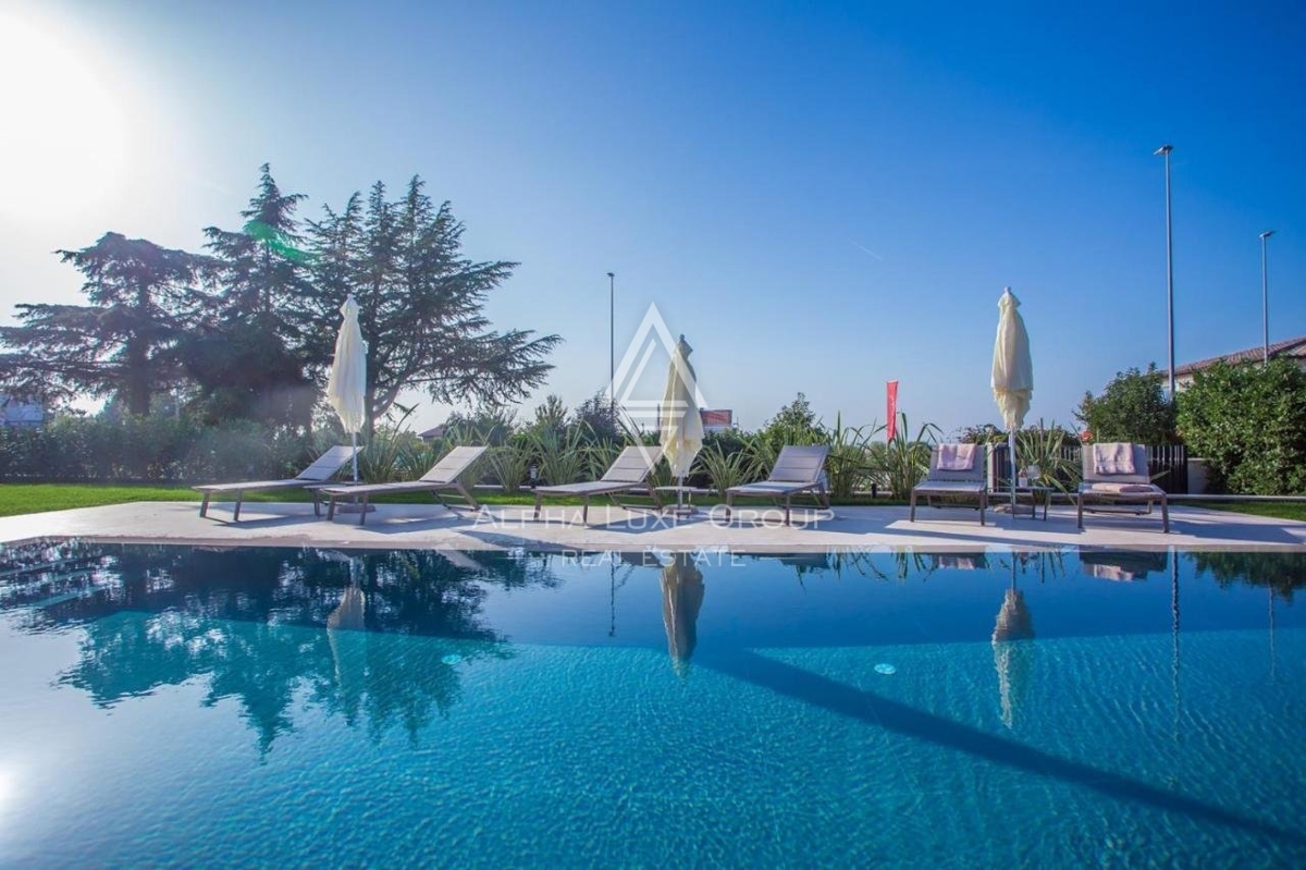 Poreč, Istria - Esclusiva villa con vista mare in vendita