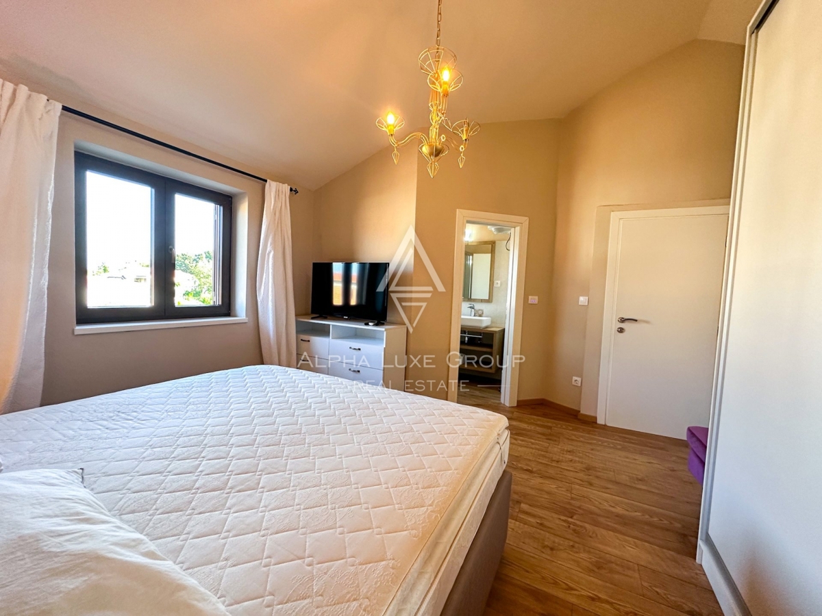 Affascinante Villa in Pietra con Piscina nelle Vicinanze di Parenzo