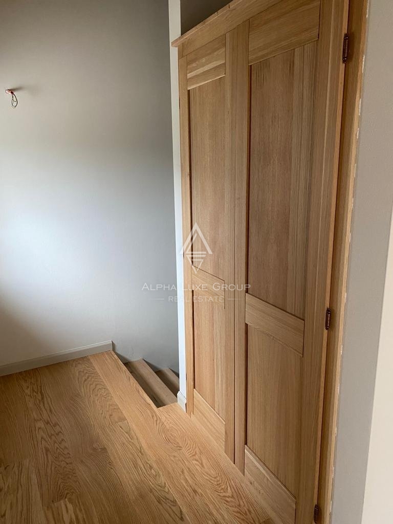 Casa bifamiliare con vista panoramica sul mare, Verteneglio e sui vigneti circostanti, Buje, ISTRIA