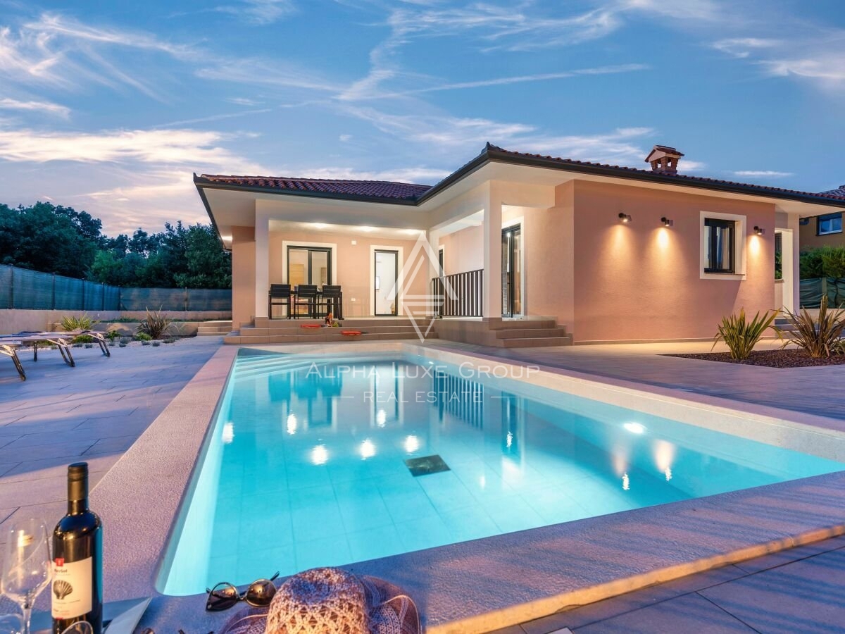 Bella nuova casa con piscina, Istria, Labin