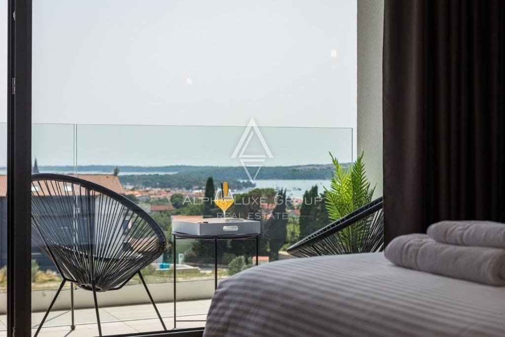 Istria, Medulin: Villa esclusiva con vista mozzafiato sul mare
