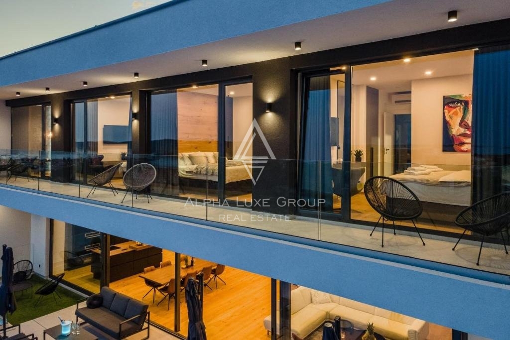 Istria, Medulin: Villa esclusiva con vista mozzafiato sul mare