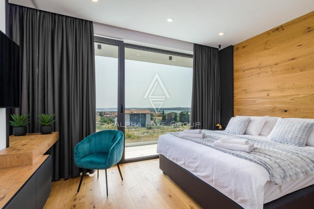 Istria, Medulin: Villa esclusiva con vista mozzafiato sul mare