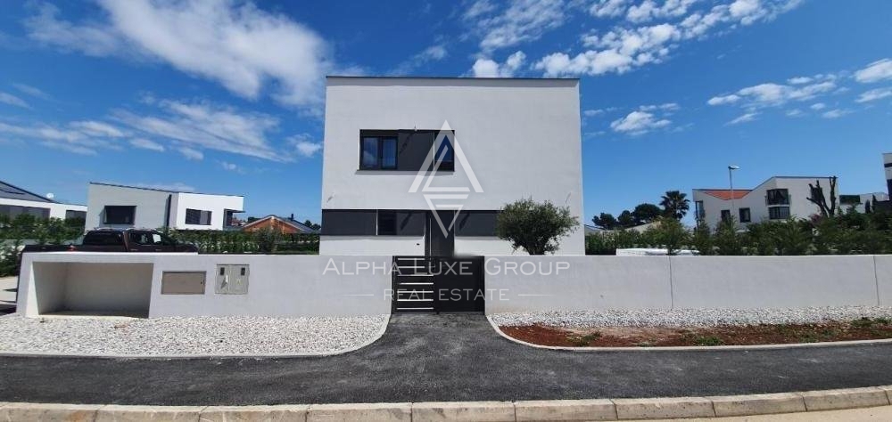 Incantevole villa moderna con piscina e vista mare, Istria, Fasana