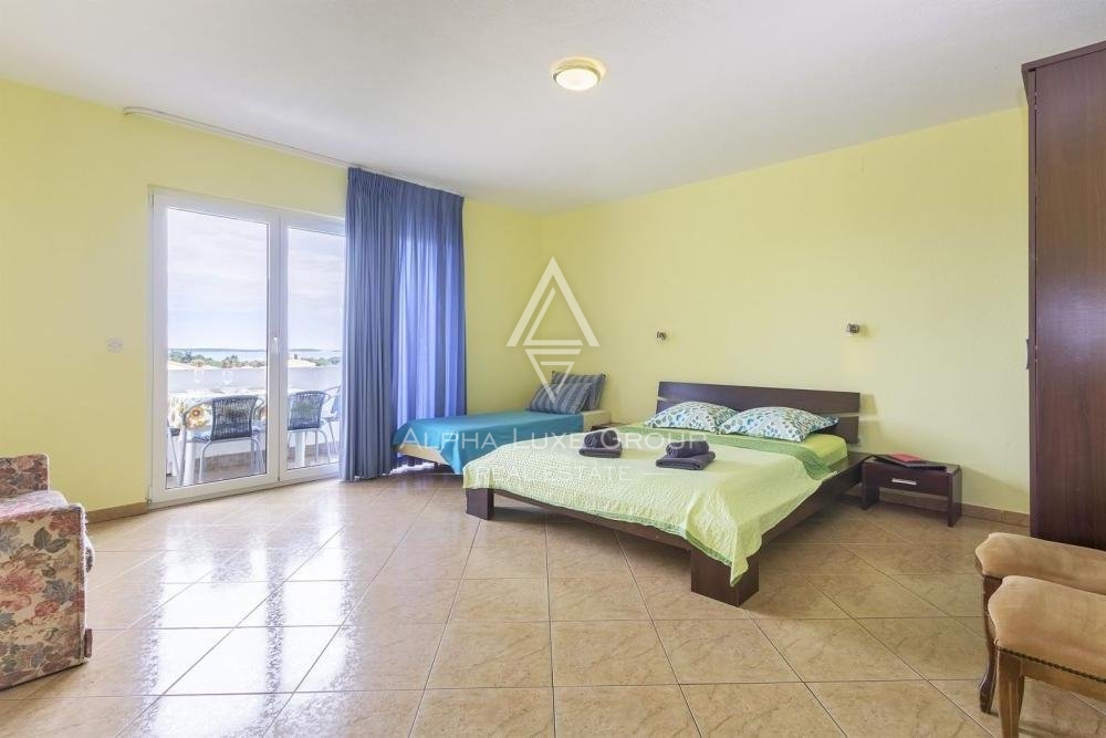 Appartamento con vista mare vicino al mare, Istria, Pola