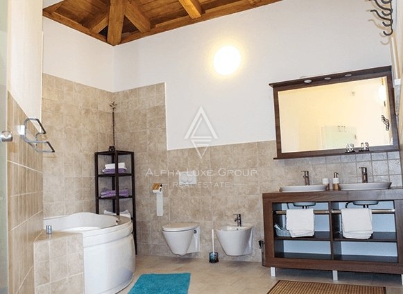 Bella villa con piscina, Istria, Žminj