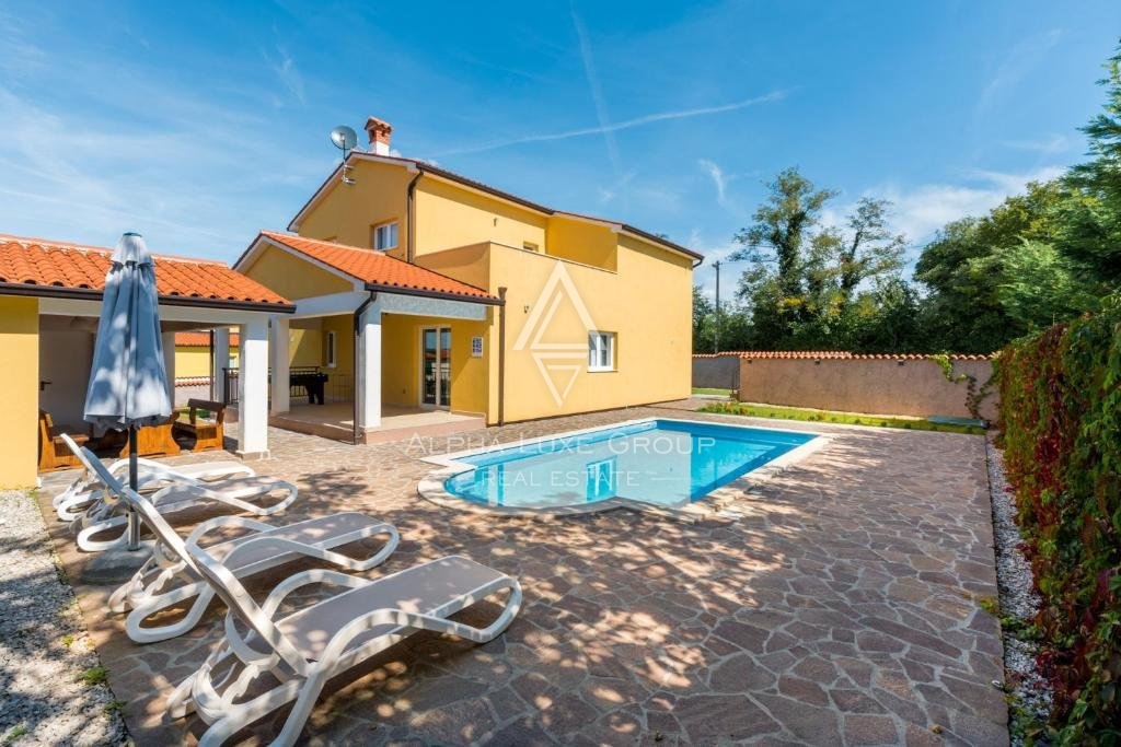 Nuova bella casa con piscina, Istria, Labin
