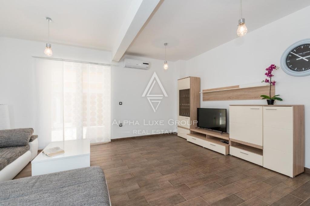 Nuova bella casa con piscina, Istria, Labin