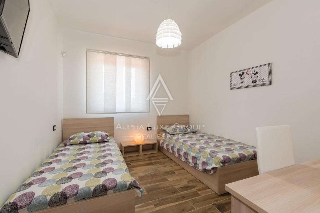 Nuova bella casa con piscina, Istria, Labin