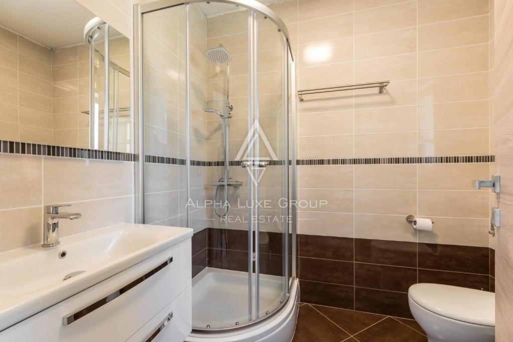 Nuova bella casa con piscina, Istria, Labin