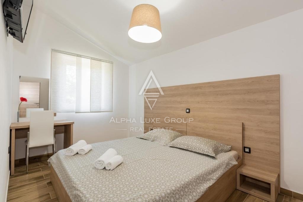 Nuova bella casa con piscina, Istria, Labin