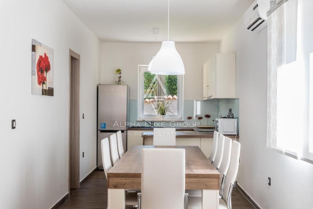 Nuova bella casa con piscina, Istria, Labin