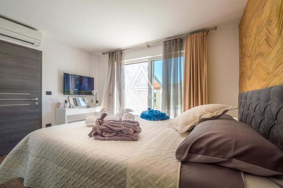 Bella villa con piscina, ISTRIA, DIVŠIĆI