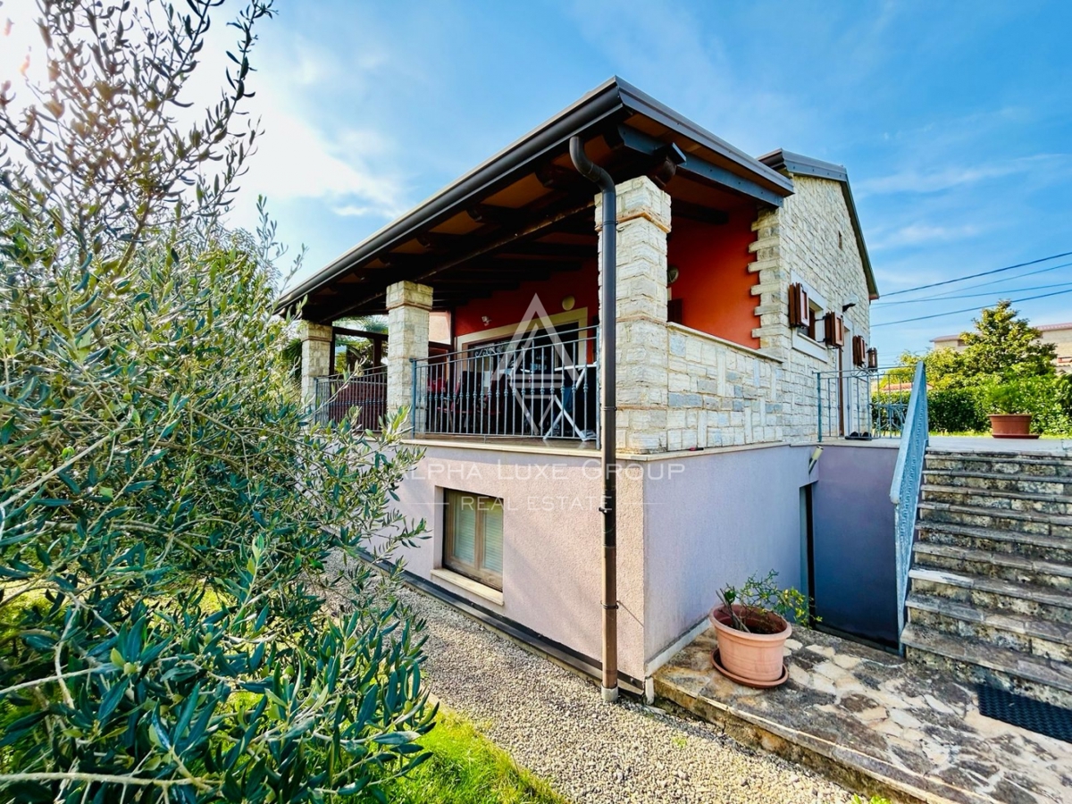 Istria, Parenzo: Casa Esclusiva in Zona Tranquilla