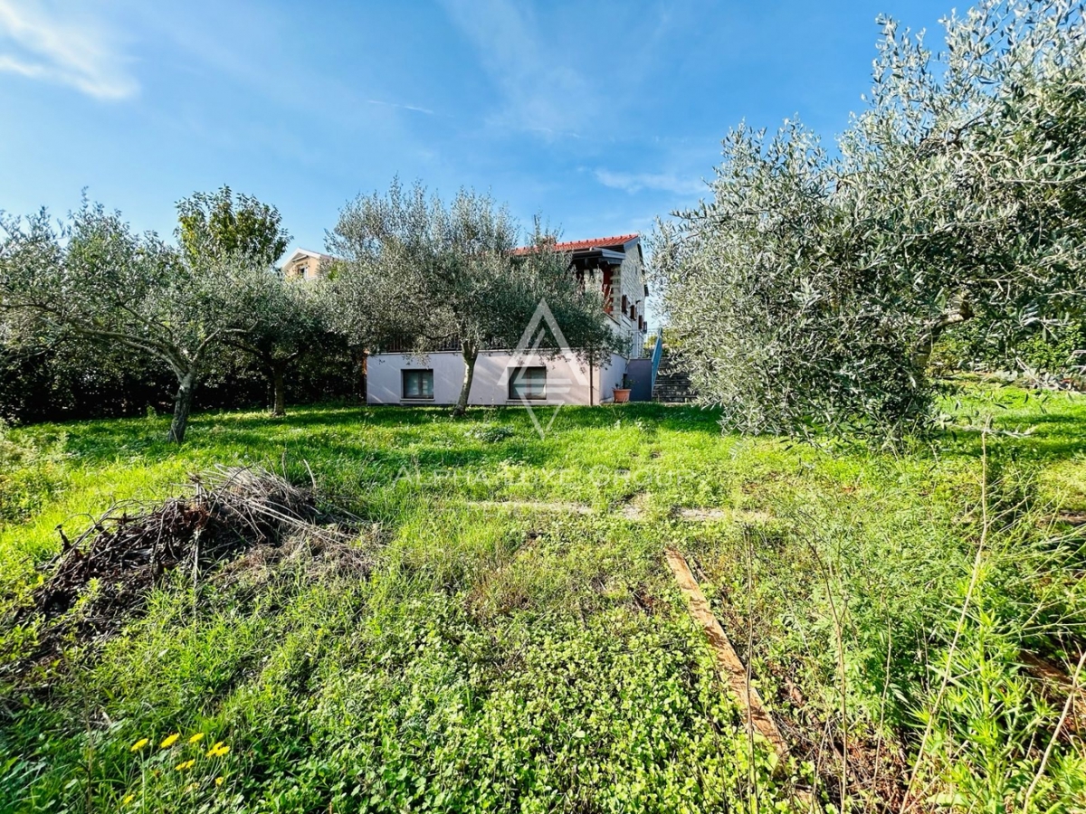 Istria, Parenzo: Casa Esclusiva in Zona Tranquilla