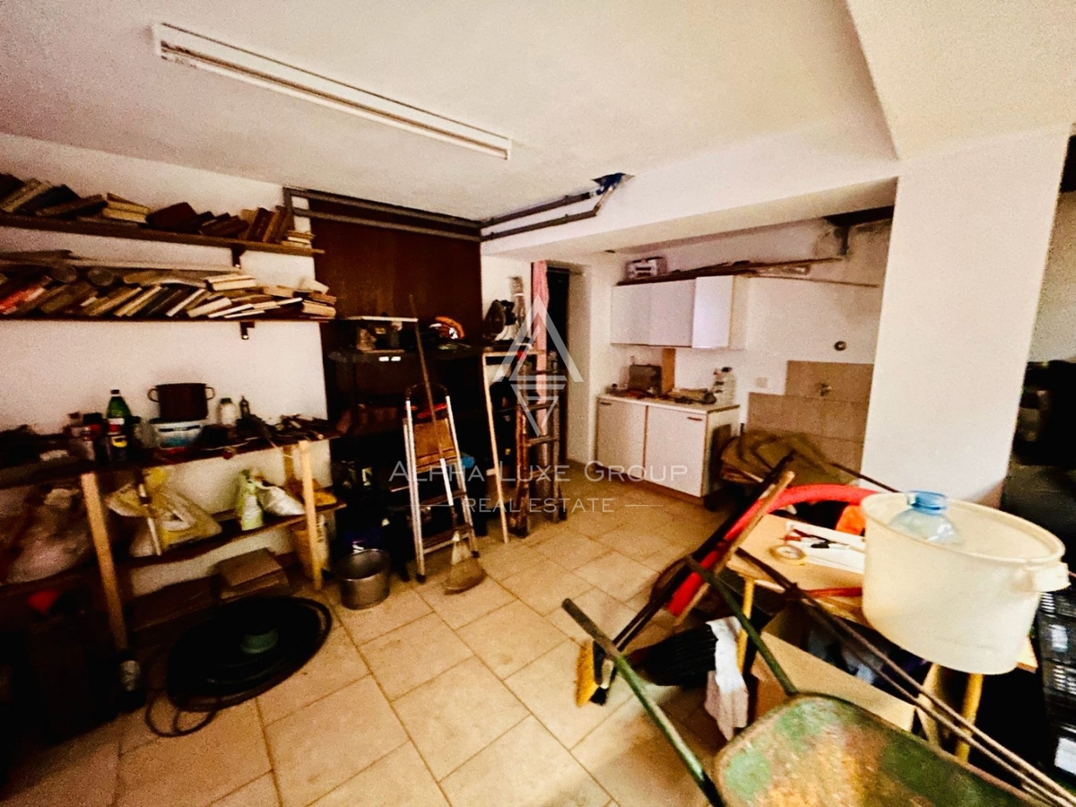 Istria, Parenzo: Casa Esclusiva in Zona Tranquilla