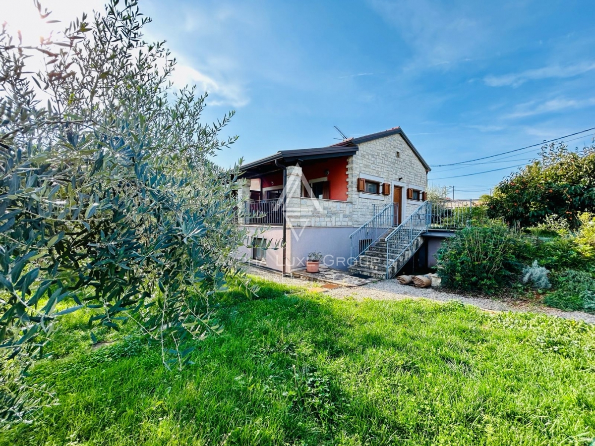 Istria, Parenzo: Casa Esclusiva in Zona Tranquilla