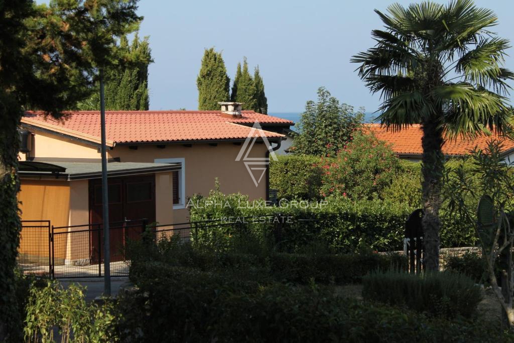 Novigrad, Istria – Appartamento 1° piano vicino mare