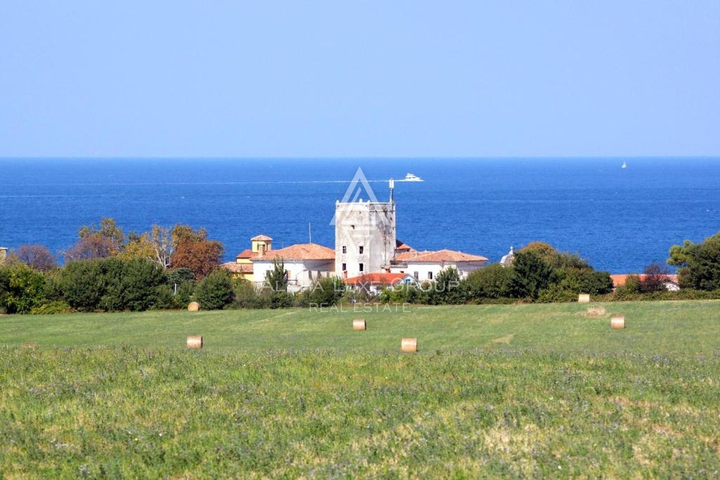 Novigrad, Istria – Appartamento 1° piano vicino mare